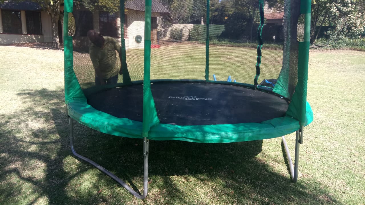 Trampoline Doctor manufactures, & repairs all size